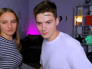 ash-raven Live Webcam on CamSoda