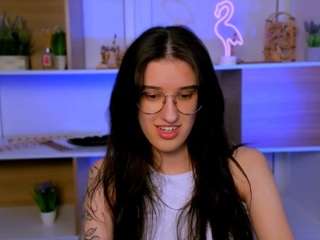 bridget-mills webcam