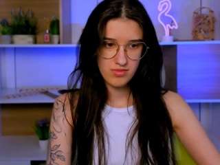 bridget-mills webcam