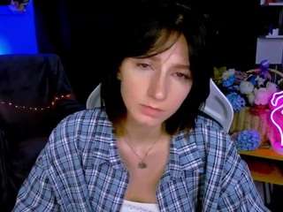  kaira-loo chat room
