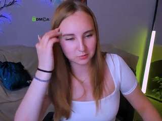 kaira-loo Live Webcam on CamSoda
