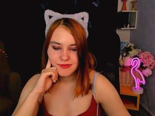  kaira-loo chat room