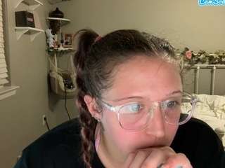 lovestobespoiled245 webcam