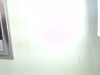  valentinaluxee chat room