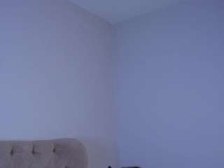 adellenitz Live Webcam on CamSoda