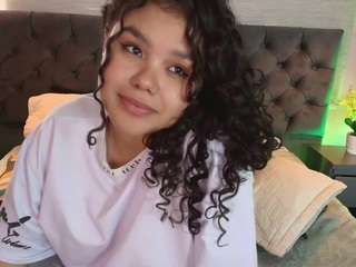 annielii webcam model