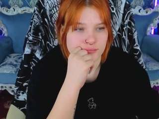 clumsynana Live Webcam on CamSoda