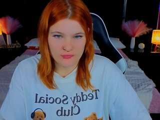 clumsynana Live Webcam on CamSoda