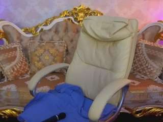 clumsynana