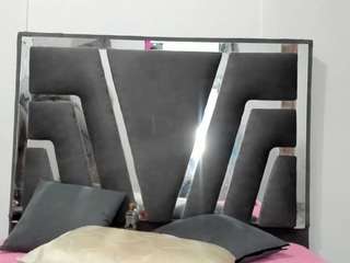 leamonroy live cam profile