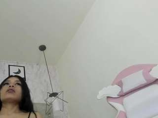 raichel's CamSoda show and profile