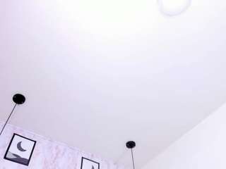 raichel live cam preview