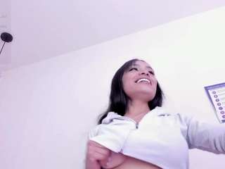 raichel live cam preview