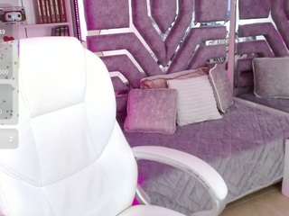  alicewalker-11 chat room