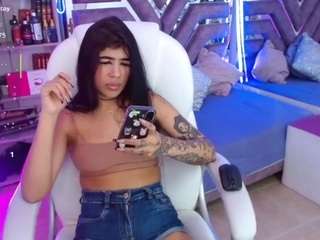  alicewalker-11 chat room