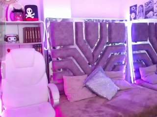  alicewalker-11 chat room