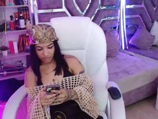 alicewalker-11 Live Webcam on CamSoda