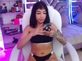 Live Sex Chat with alicewalker-11 (@alicewalker-11)