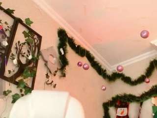 aurora-brown's CamSoda show and profile