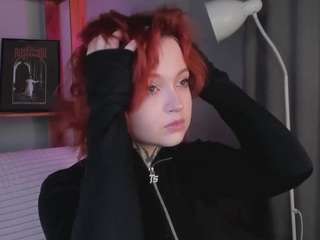 elinschoenwetter's CamSoda show and profile