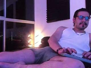 eloncoxx01