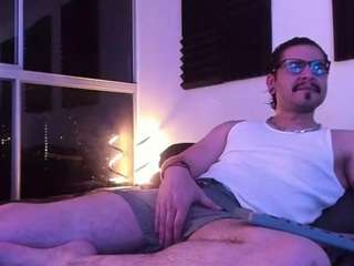 eloncoxx01