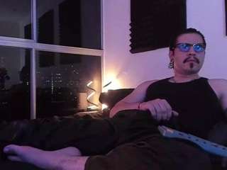eloncoxx01