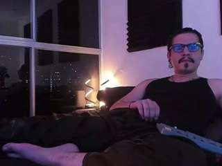 eloncoxx01