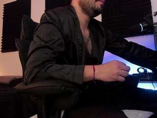 Eloncoxx01