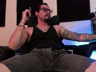 Eloncoxx01