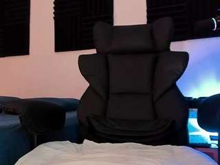 Eloncoxx01