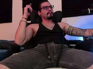 Eloncoxx01