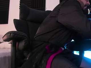 Eloncoxx01