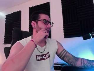 eloncoxx01
