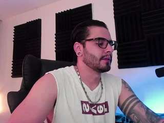 Eloncoxx01