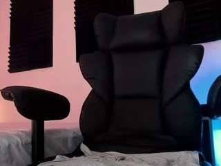 Eloncoxx01