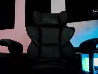 Eloncoxx01