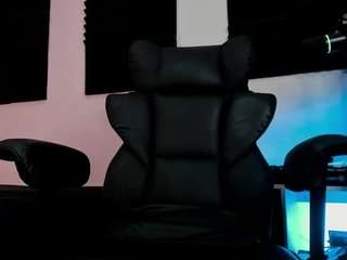 eloncoxx01