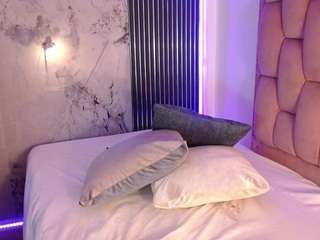 mia-duarte-1 webcam