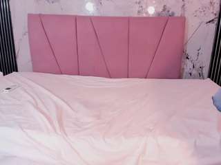 mia-duarte-1 live cam profile