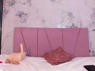 mia-duarte-1 webcam
