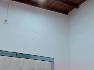 misssophiery from CamSoda is Freechat