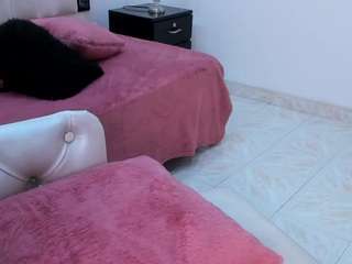 le modèle misssophiery est en webcam porno dans un show sur le site camsoda, il possède les tags suivants: ahegao,no smoking,full nudity,handjob,latina,lovense,moaning,natural,no drinking,petite,flashing,shaved pussy,squirt,squirter,teen 18,tiny tits,toys,young adult,foot fetish,fingers