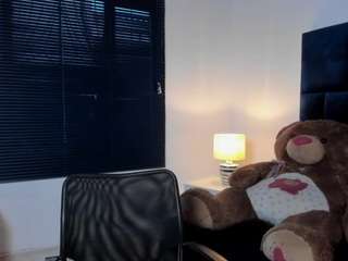 misssophiery live webcam show