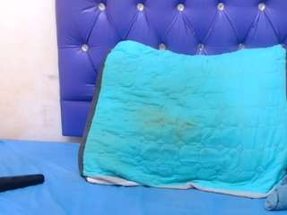 NaughtyNicoleXX2