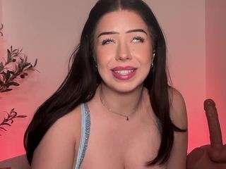 rainsworlddd Live Webcam on CamSoda