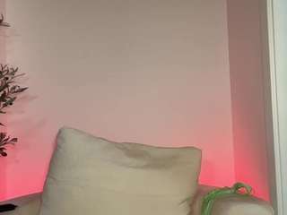 rainsworlddd Live Webcam on CamSoda