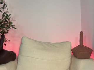 rainsworlddd Live Webcam on CamSoda