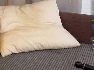 sammieafshar's CamSoda show and profile