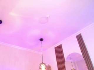 amaradavis's CamSoda show and profile